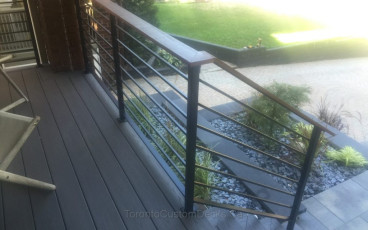 Front-porch-railings-interlocking_02